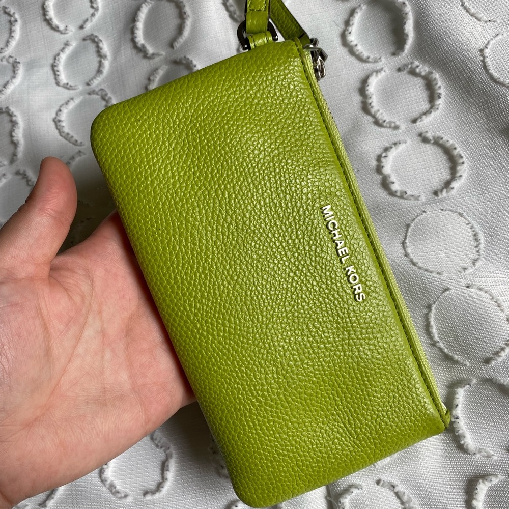 Michael Kors wallet
